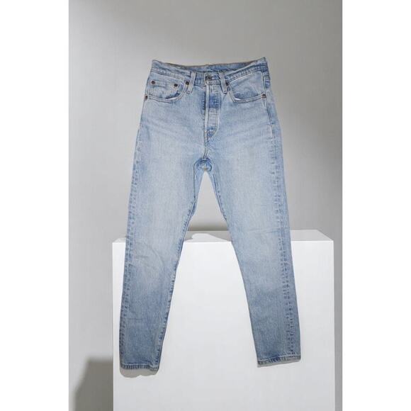 Levi’s Premium 501 Skinny Jeans Button Fly Light Wash | Women’s 26 - Picture 2 of 13